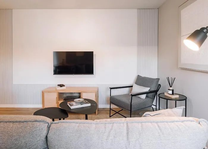 Oliveira - 1 Bedroom, Parking In Parque Nacoes